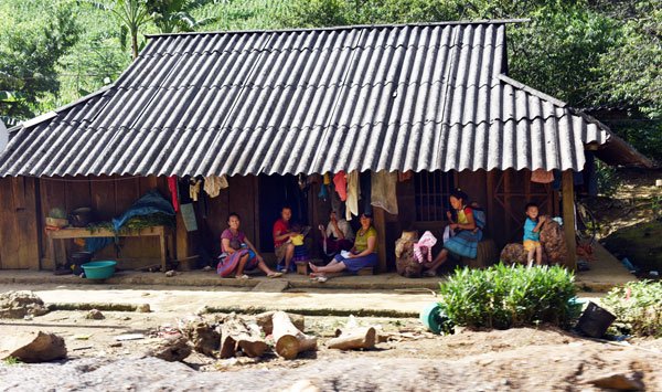 Vui Tết Độc lập ở Lóng Luông sau 