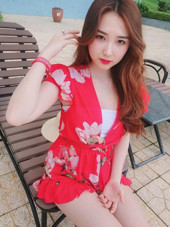 khong-phai-bao-anh-hay-do-my-linh-lo-dien-co-nang-nong-bong-dang-la-nguoi-yeu-tin-don-cua-thu-mon-bui-tien-dung