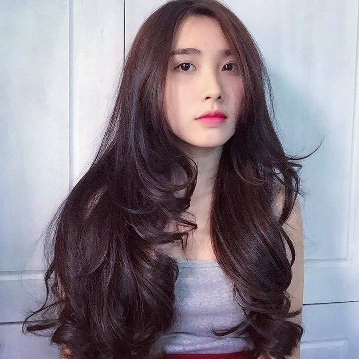 khong-phai-bao-anh-hay-do-my-linh-lo-dien-co-nang-nong-bong-dang-la-nguoi-yeu-tin-don-cua-thu-mon-bui-tien-dung
