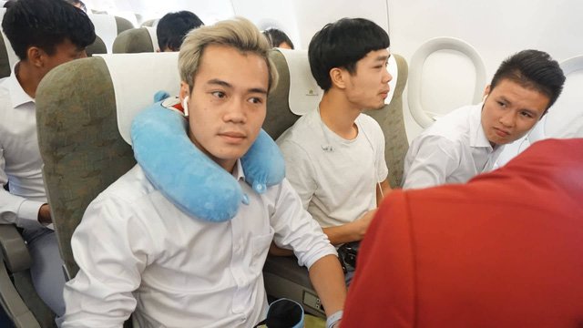Tiếp viên hàng không tiết lộ về Olympic Việt Nam trên chuyến bay đặc biệt về nước