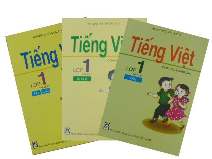 ts-nguyen-van-khai-nguoi-ta-dang-lam-sach-giao-khoa-deu