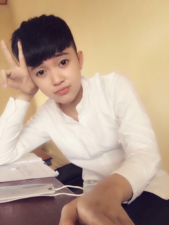 Cô gái chuyển giới xinh đẹp từng bị ba ruột đánh chảy máu để 