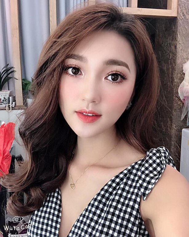 Nhan sắc dàn bạn gái tin đồn của cầu thủ trẻ Việt Nam