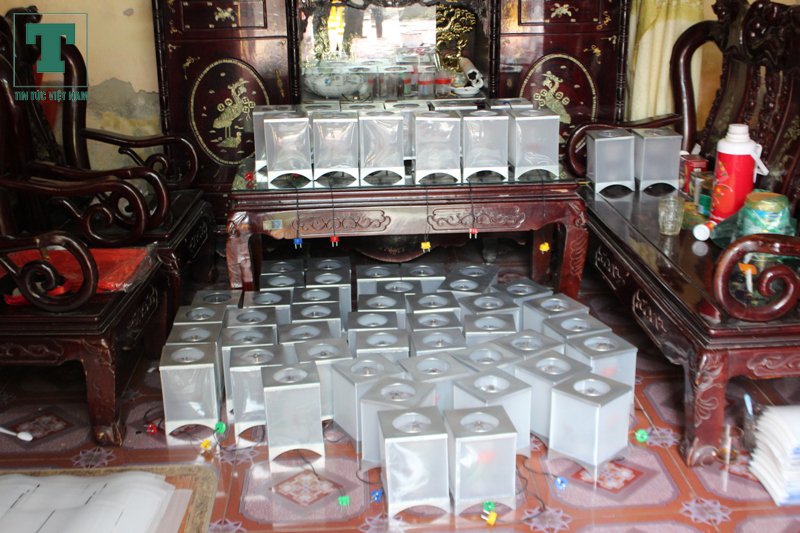 tet-trung-thu-gap-nghe-nhan-lam-den-keo-quan-o-ha-noi