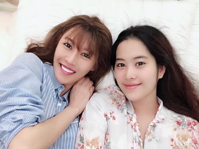 tuan-hung-bi-che-kem-sang-khi-dang-anh-chup-cung-que-van-va-nam-em-nhung-lai-nhac-den-truong-giang