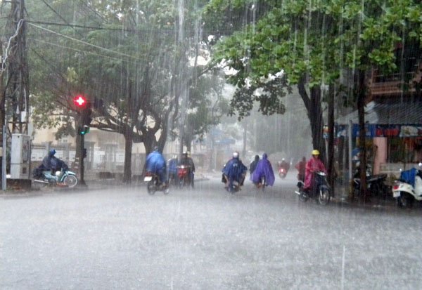 cap-nhat-tin-moi-nhat-bao-so-5-va-sieu-bao-mangkhut-mua-cuc-lon-toan-bac-bo