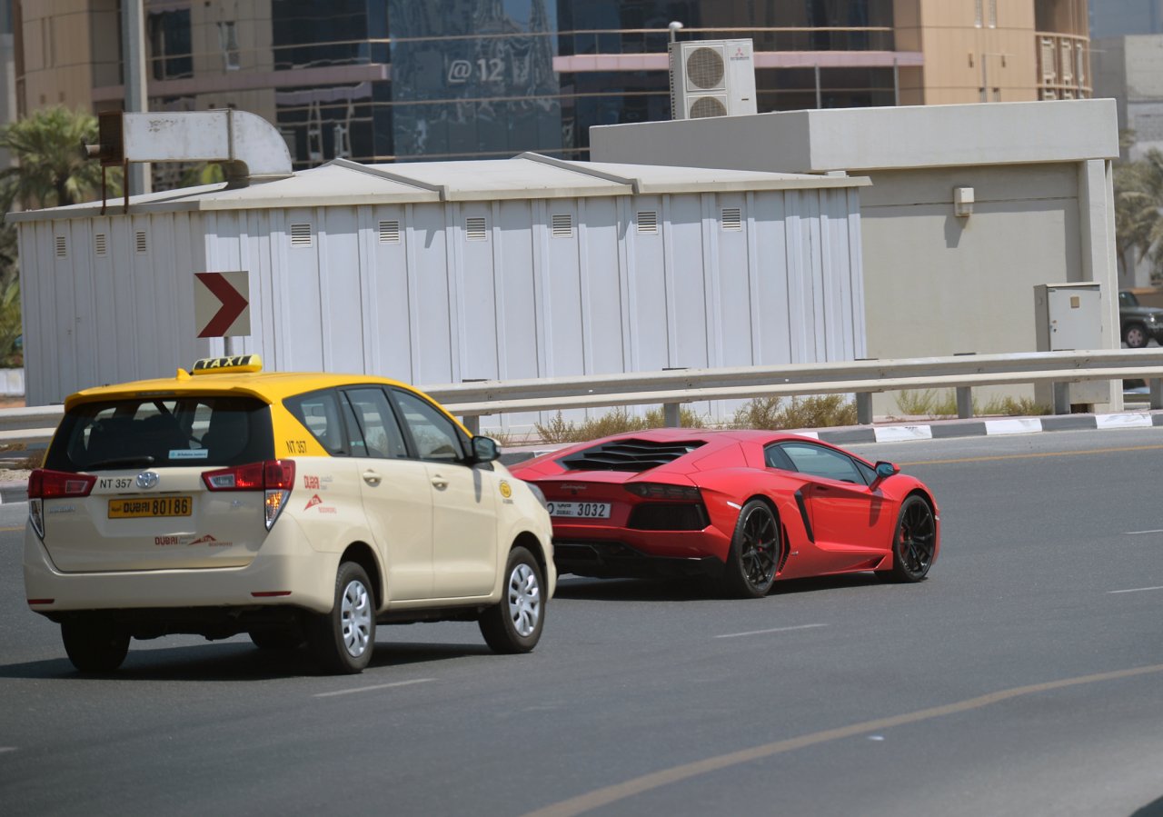 dubai-dat-nuoc-cua-sieu-xe-va-su-giau-co-bac-nhat
