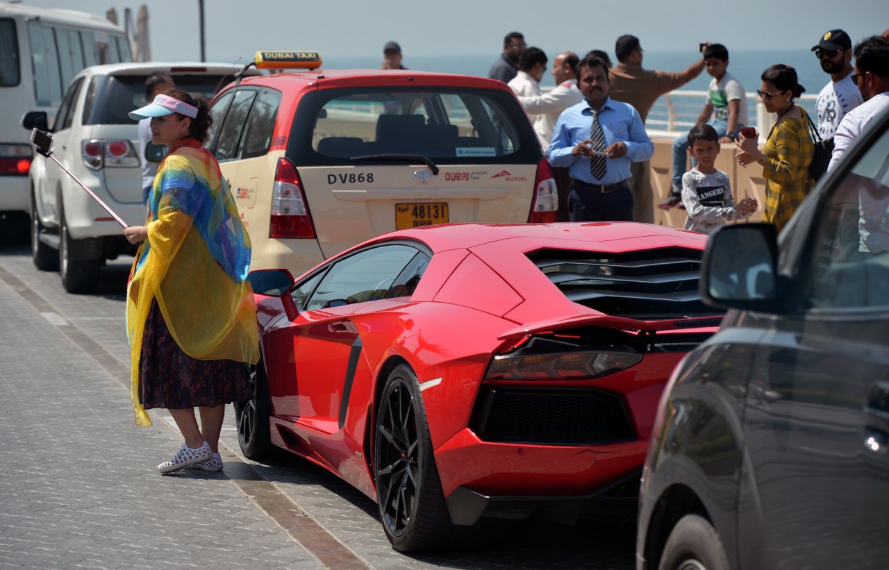 dubai-dat-nuoc-cua-sieu-xe-va-su-giau-co-bac-nhat