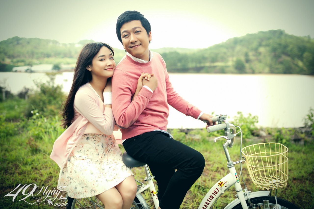 tu-nhung-on-ao-khong-dang-co-chuyen-tinh-nha-phuong-truong-giang-va-tran-thanh-hari-won-giong-nhau-den-la