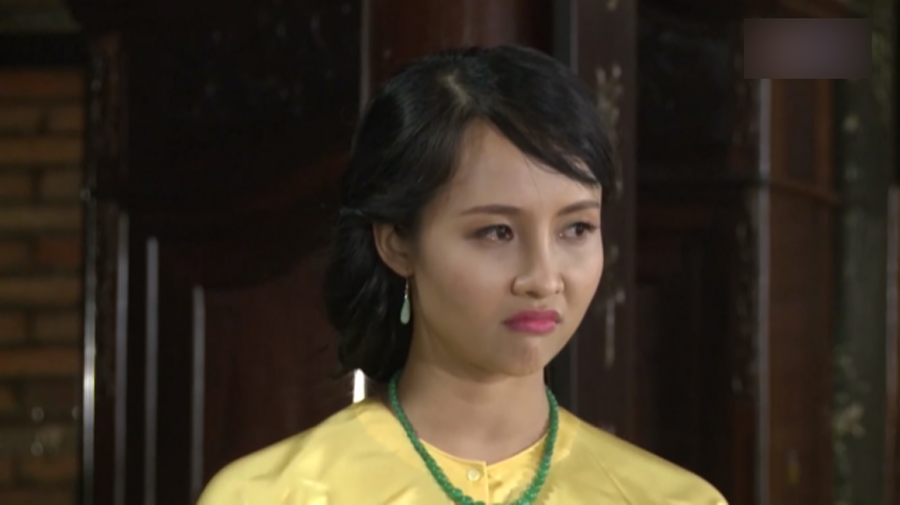 dong-vai-vo-be-lucy-nhu-thao-khong-dam-ra-khoi-nha-bi-khan-gia-vao-facebook-mang-nhiec-tham-te