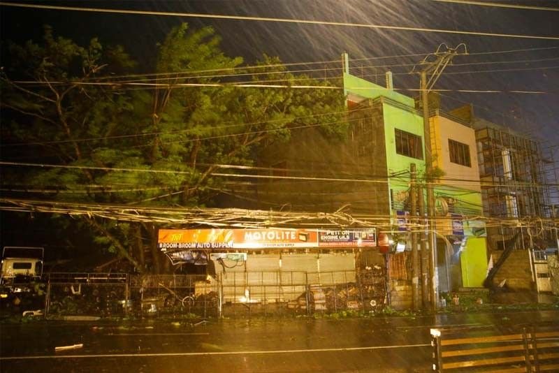 nhung-hinh-anh-dau-tien-ve-sieu-bao-mangkhut-o-philippines