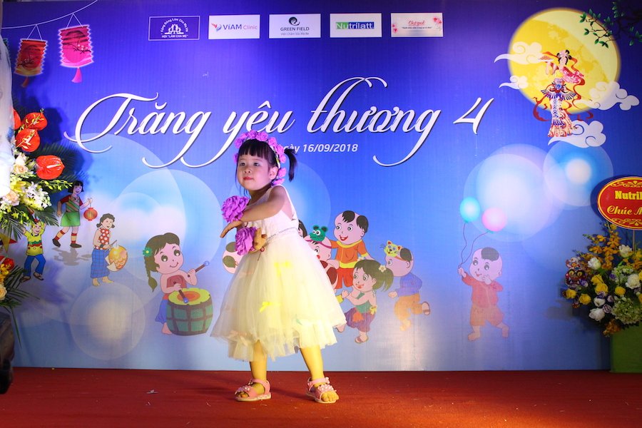 Rộn ràng mùa “Trăng yêu thương” tại VIAM