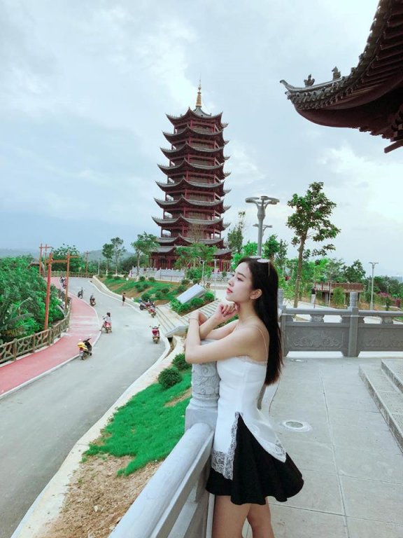 anh-doi-thuong-xinh-xan-diu-dang-cua-a-hau-2-nguyen-thi-thuy-an