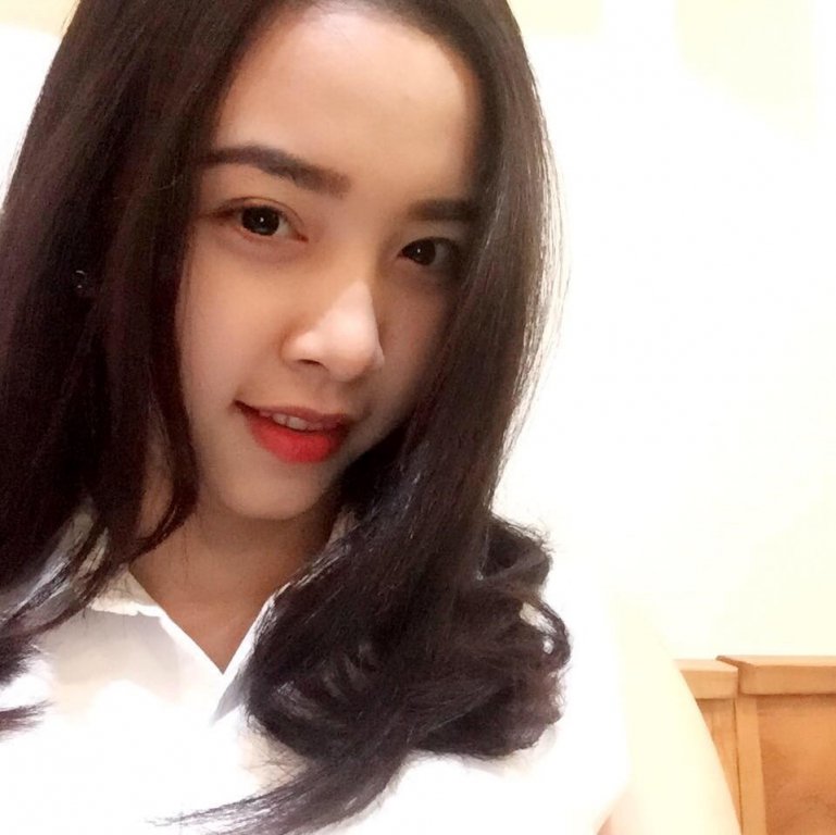 anh-doi-thuong-xinh-xan-diu-dang-cua-a-hau-2-nguyen-thi-thuy-an