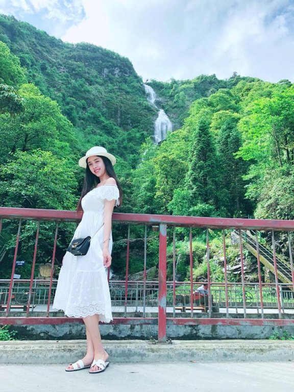 anh-doi-thuong-xinh-xan-diu-dang-cua-a-hau-2-nguyen-thi-thuy-an