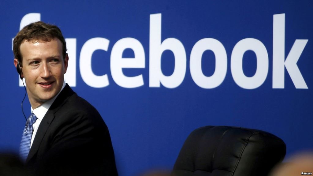 ban-quyen-ngoai-hang-anh-bat-dau-cuoc-chien-giua-facebook-va-truyen-hinh-tra-tien