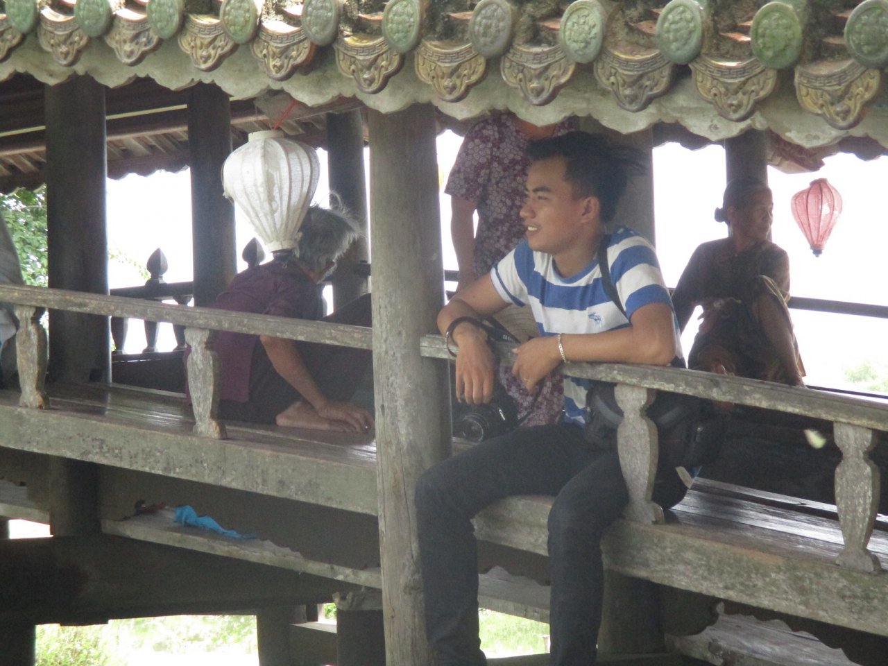 can-canh-cay-cau-ngoi-quy-hiem-cua-viet-nam-tren-dat-co-do