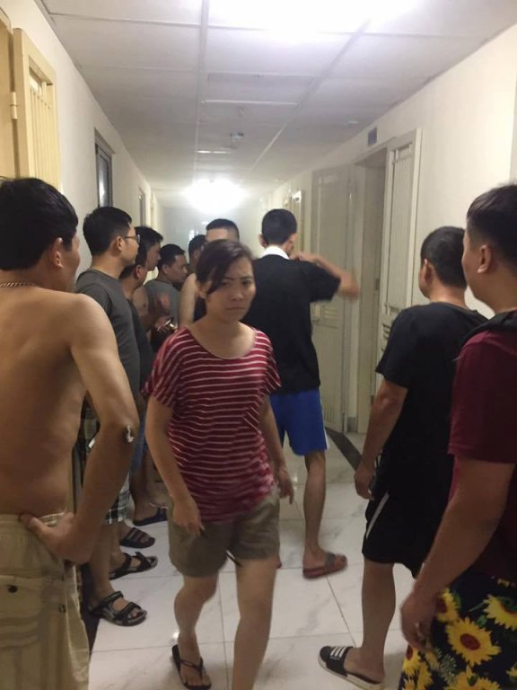ha-noi-chung-cu-nao-loan-vi-chay-noi-thit-kho