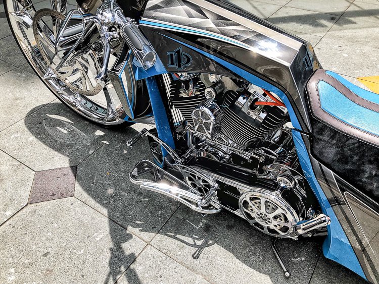 harley-davidson-do-bagger-banh-sieu-khung-32-inch-o-vn