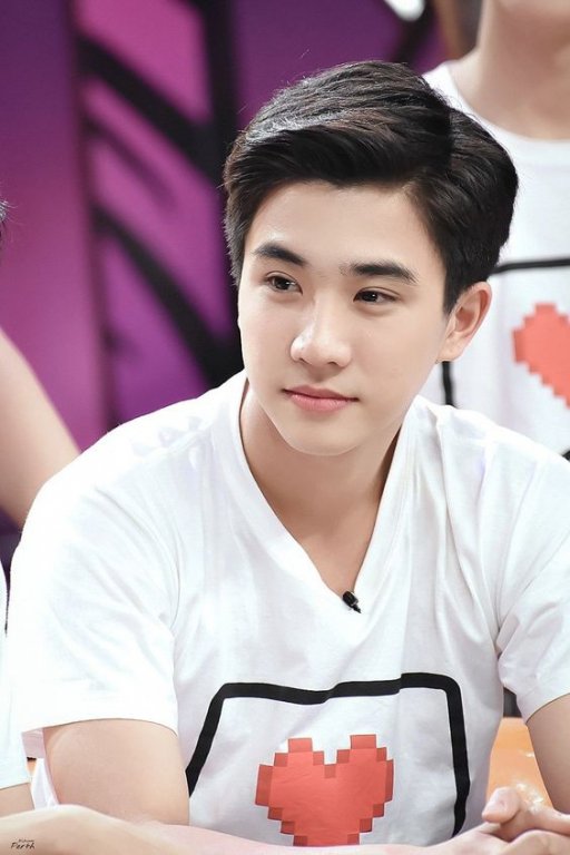 fan-viet-hai-sao-tren-troi-tang-nam-than-dam-my-thai-lan-love-by-chance