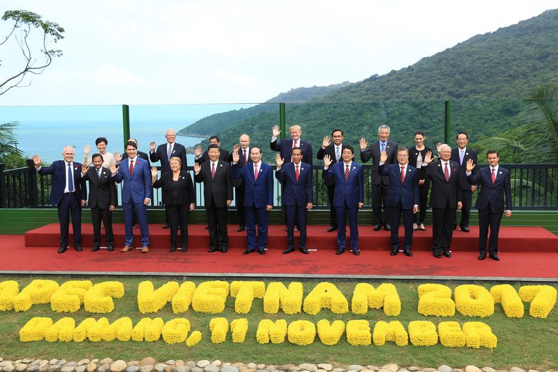 chu-tich-nuoc-tran-dai-quang-nhung-khoanh-khac-an-tuong-voi-lanh-dao-quoc-te