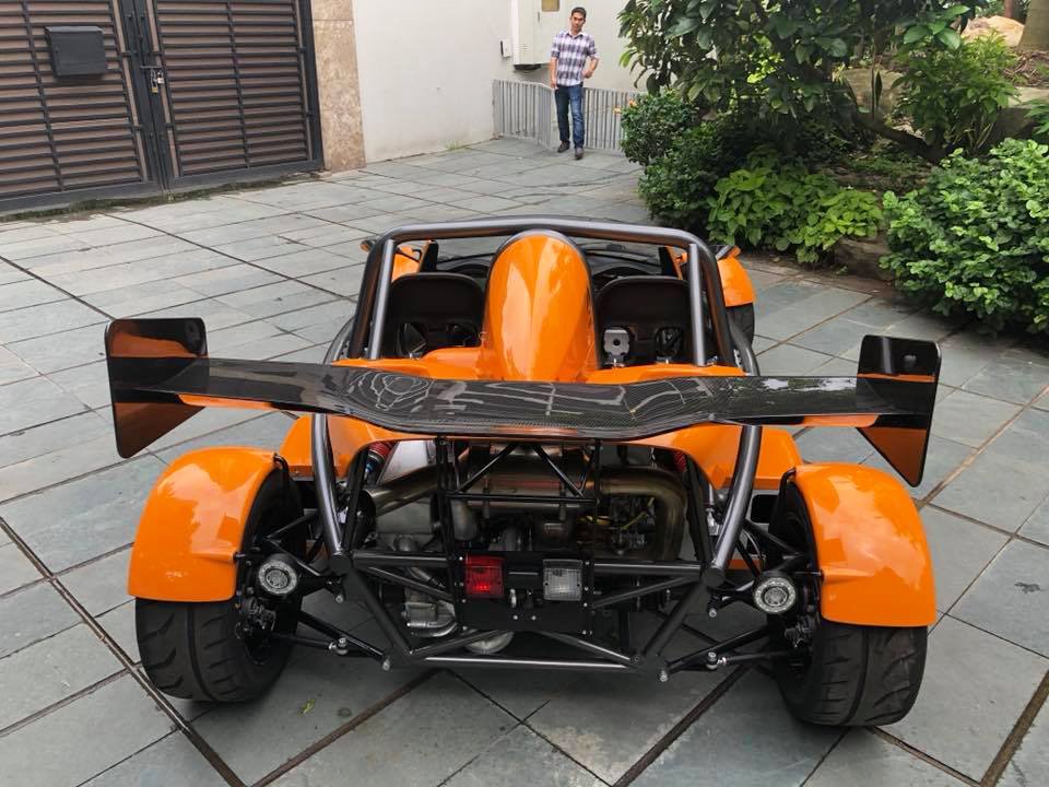 ariel-atom-3s-xe-dua-duong-pho-hang-doc-ve-viet-nam