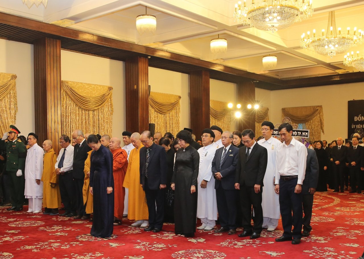 dong-bao-mien-nam-tiec-thuong-chu-tich-nuoc-tran-dai-quang