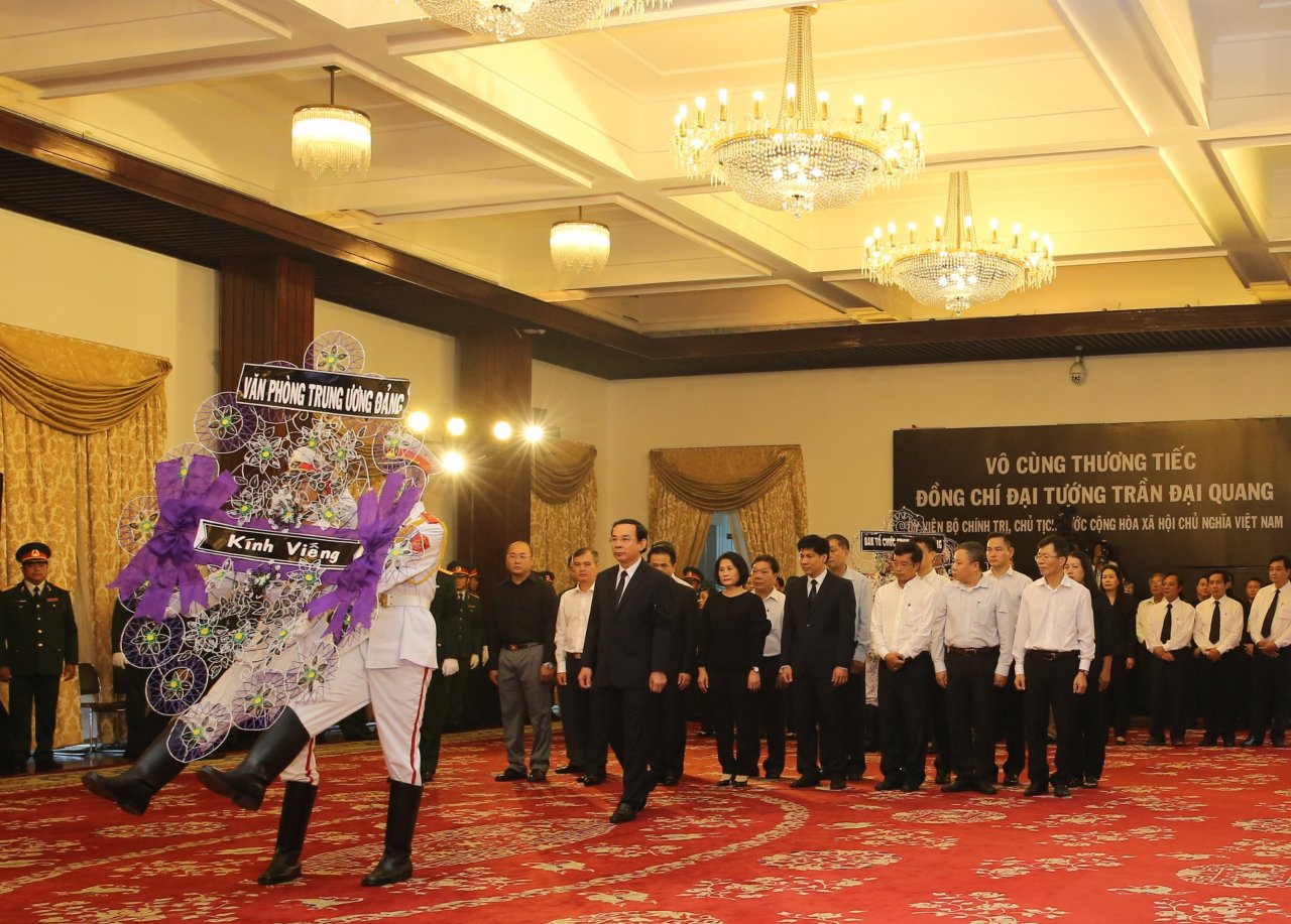 dong-bao-mien-nam-tiec-thuong-chu-tich-nuoc-tran-dai-quang
