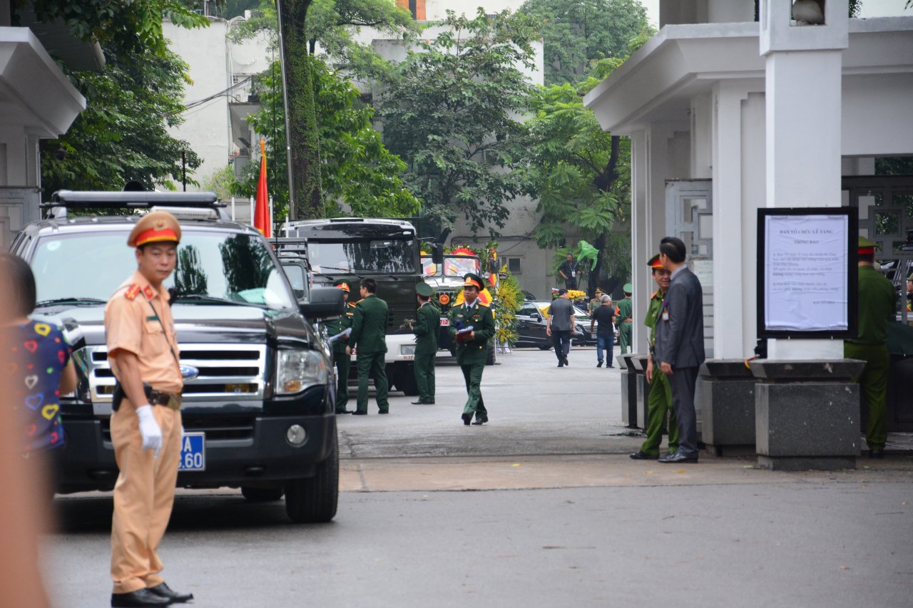 toan-canh-le-truy-dieu-di-quan-va-dua-tien-chu-tich-nuoc-tran-dai-quang