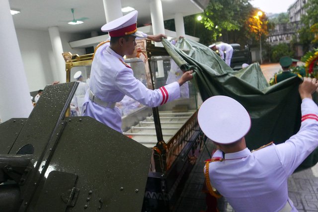 toan-canh-le-truy-dieu-di-quan-va-dua-tien-chu-tich-nuoc-tran-dai-quang