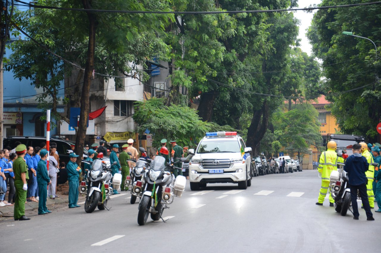 toan-canh-le-truy-dieu-di-quan-va-dua-tien-chu-tich-nuoc-tran-dai-quang