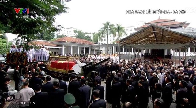 toan-canh-le-truy-dieu-di-quan-va-dua-tien-chu-tich-nuoc-tran-dai-quang