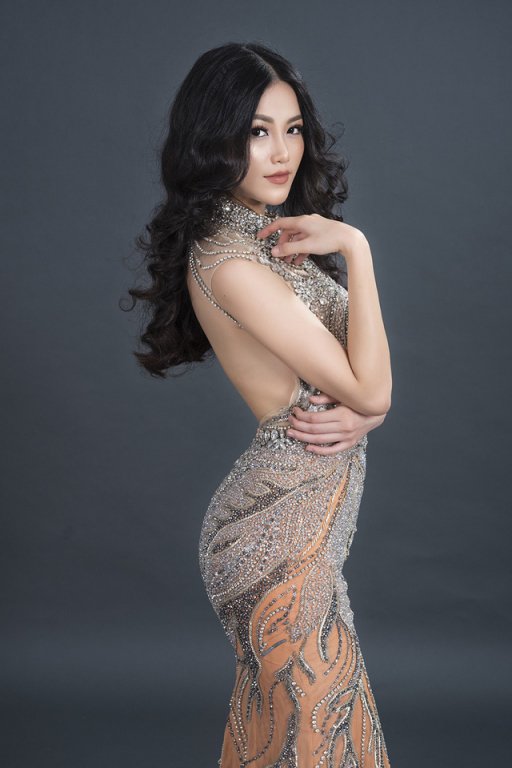 nhan-sac-nguoi-dep-vuot-mat-mau-thuy-chinh-thuc-dai-dien-viet-nam-chinh-chien-hoa-hau-trai-dat-2018