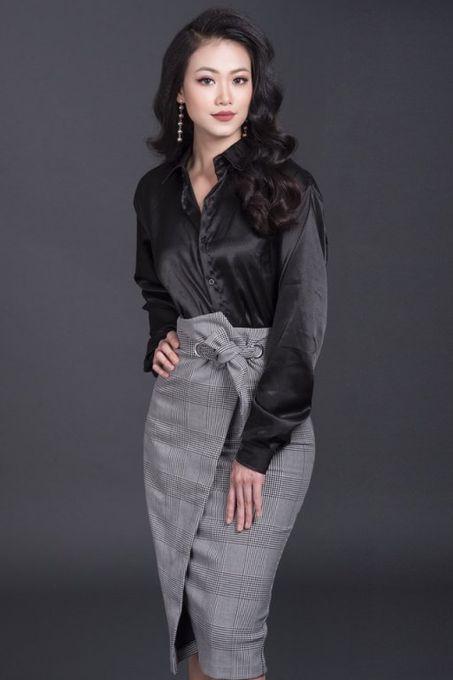 nhan-sac-nguoi-dep-vuot-mat-mau-thuy-chinh-thuc-dai-dien-viet-nam-chinh-chien-hoa-hau-trai-dat-2018