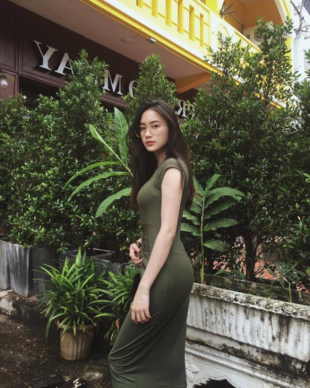 Đệ nhất hot girl Lào xinh đẹp, giàu có giờ ra sao?