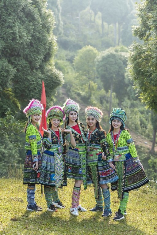 a-hau-lien-phuong-thich-thu-trai-nghiem-van-hoa-ban-dia-dac-sac-vung-tay-bac