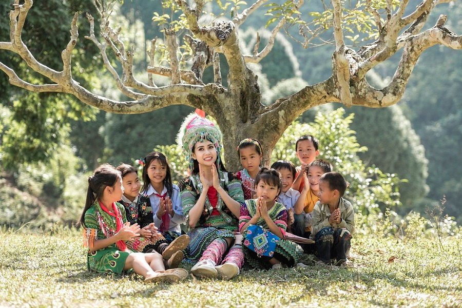a-hau-lien-phuong-thich-thu-trai-nghiem-van-hoa-ban-dia-dac-sac-vung-tay-bac