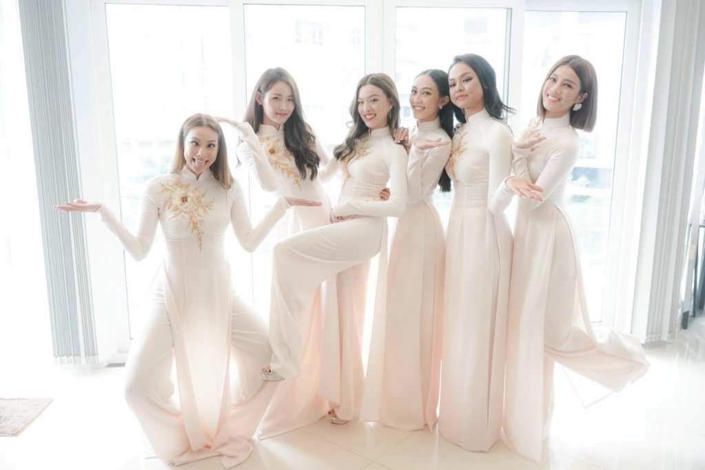 truoc-ngay-cuoi-chinh-thuc-doanh-nhan-tuan-john-khoe-anh-tinh-be-binh-voi-lan-khue-tai-paris