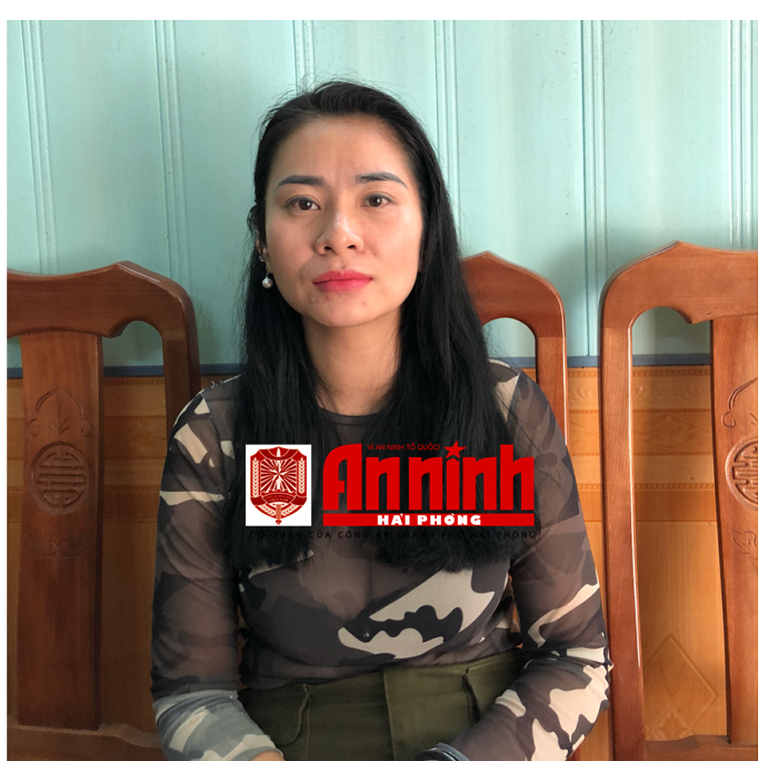 bi-an-sau-canh-cua-ngoi-nha-so-16c58-trai-chuoi