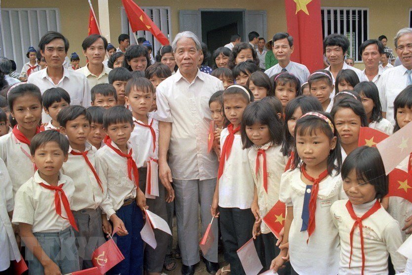 xuc-dong-hinh-anh-cua-co-tong-bi-thu-do-muoi