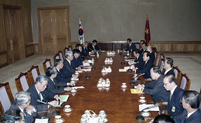 xuc-dong-hinh-anh-cua-co-tong-bi-thu-do-muoi