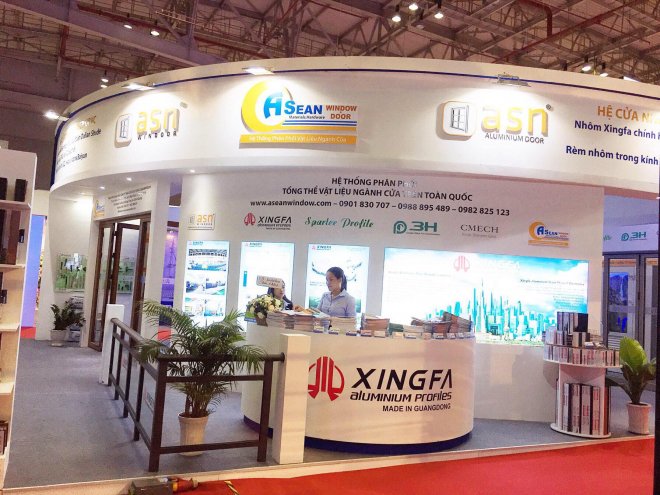 aseanwindow-va-xingfa-hut-khach-tham-quan-tai-vietbuild
