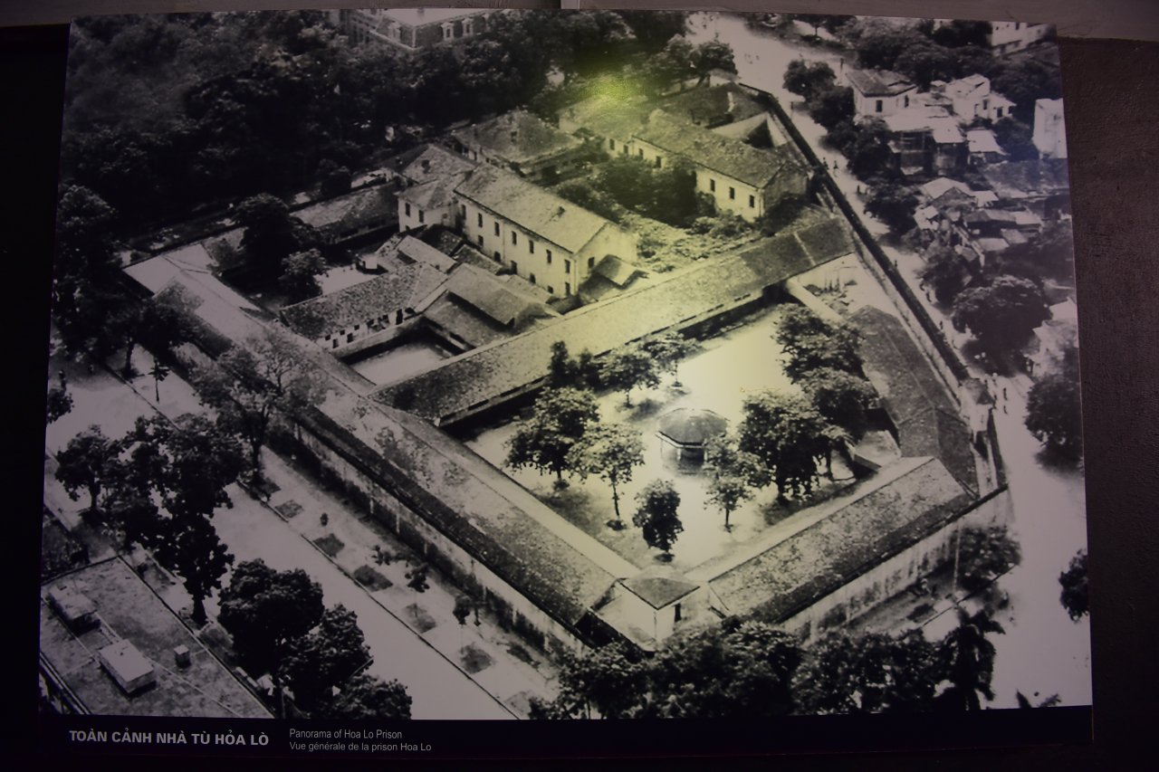 nha-tu-hoa-lo