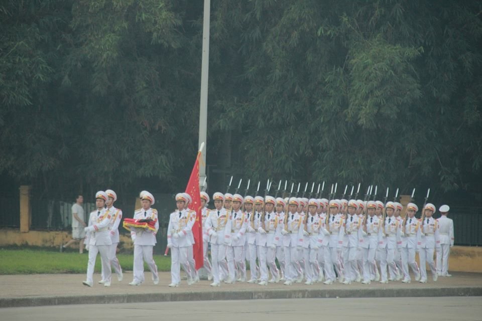le-thuong-co-ru-quoc-tang-co-tong-bi-thu-do-muoi-o-quang-truong-ba-dinh