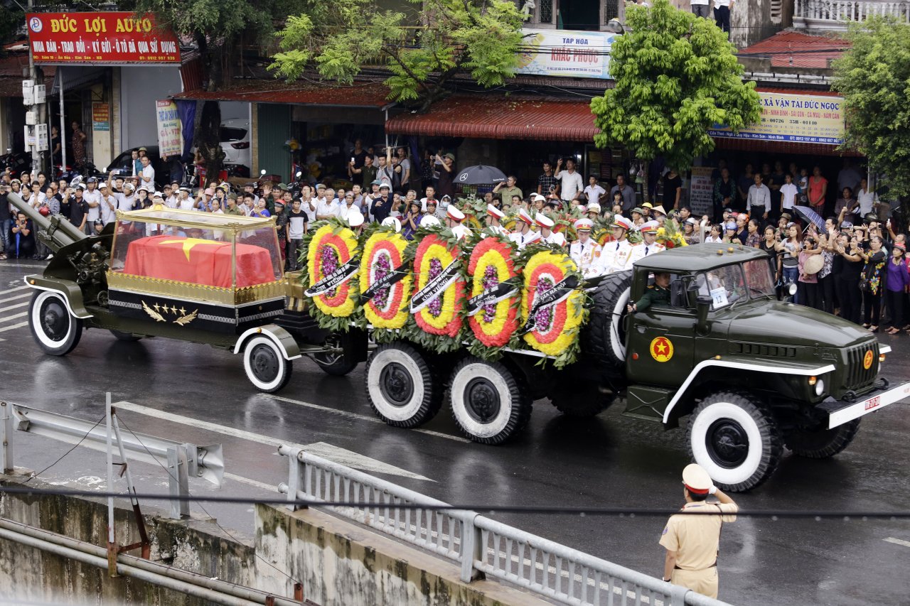 nhung-loai-phuong-tien-nao-su-dung-trong-doan-xe-quoc-tang