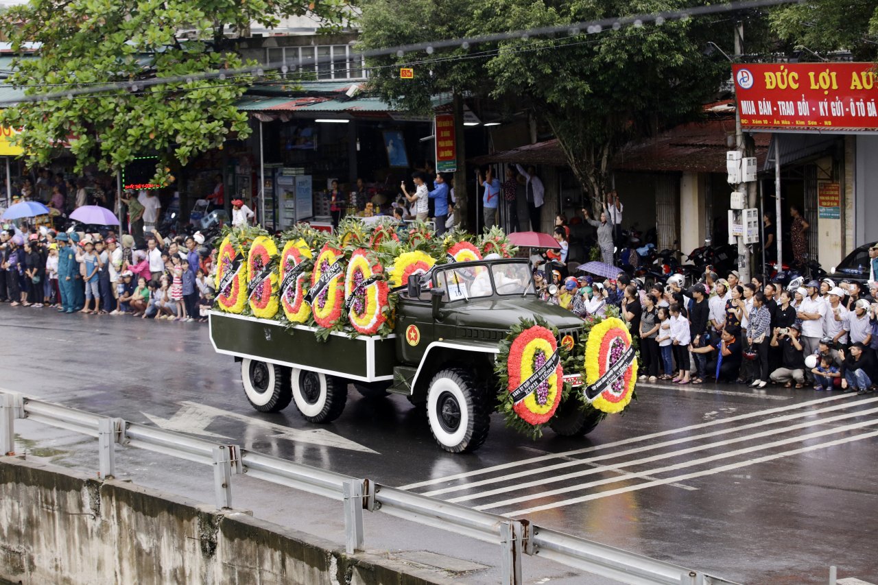 nhung-loai-phuong-tien-nao-su-dung-trong-doan-xe-quoc-tang