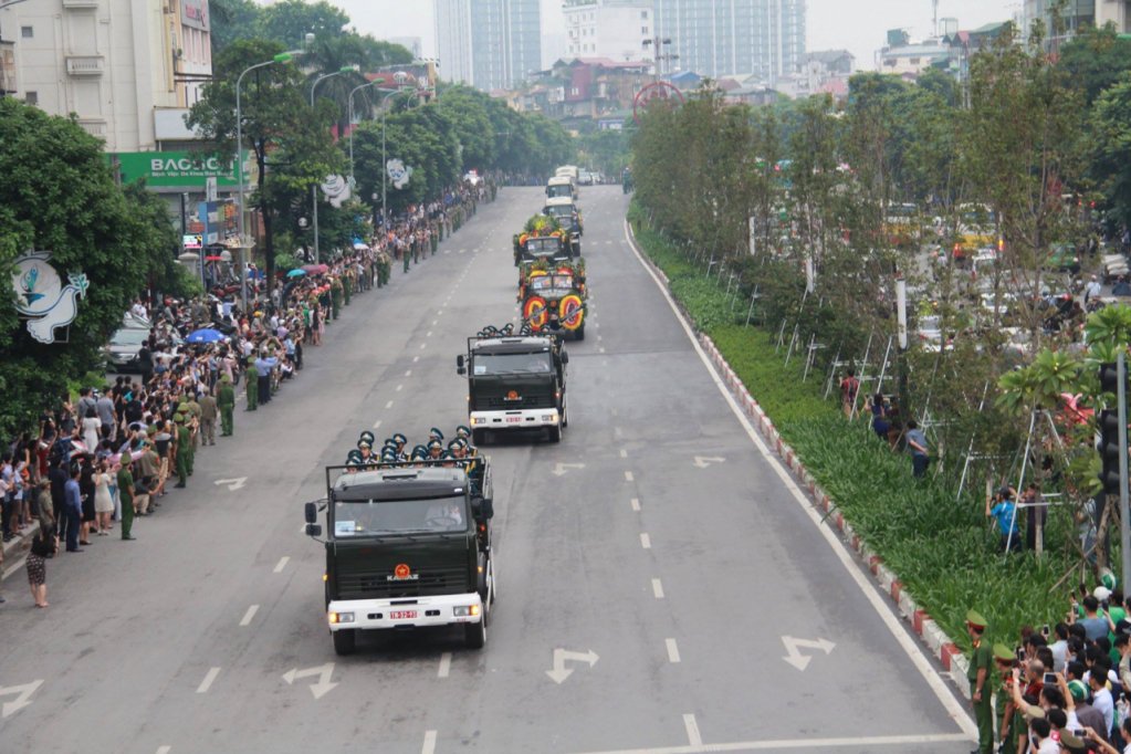 nhung-loai-phuong-tien-nao-su-dung-trong-doan-xe-quoc-tang