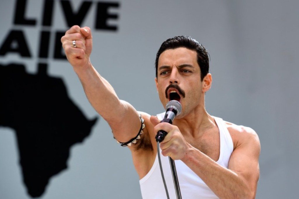 bohemian-rhapsody-lam-sao-de-tro-thanh-freddie-mercury-tren-man-anh-rong
