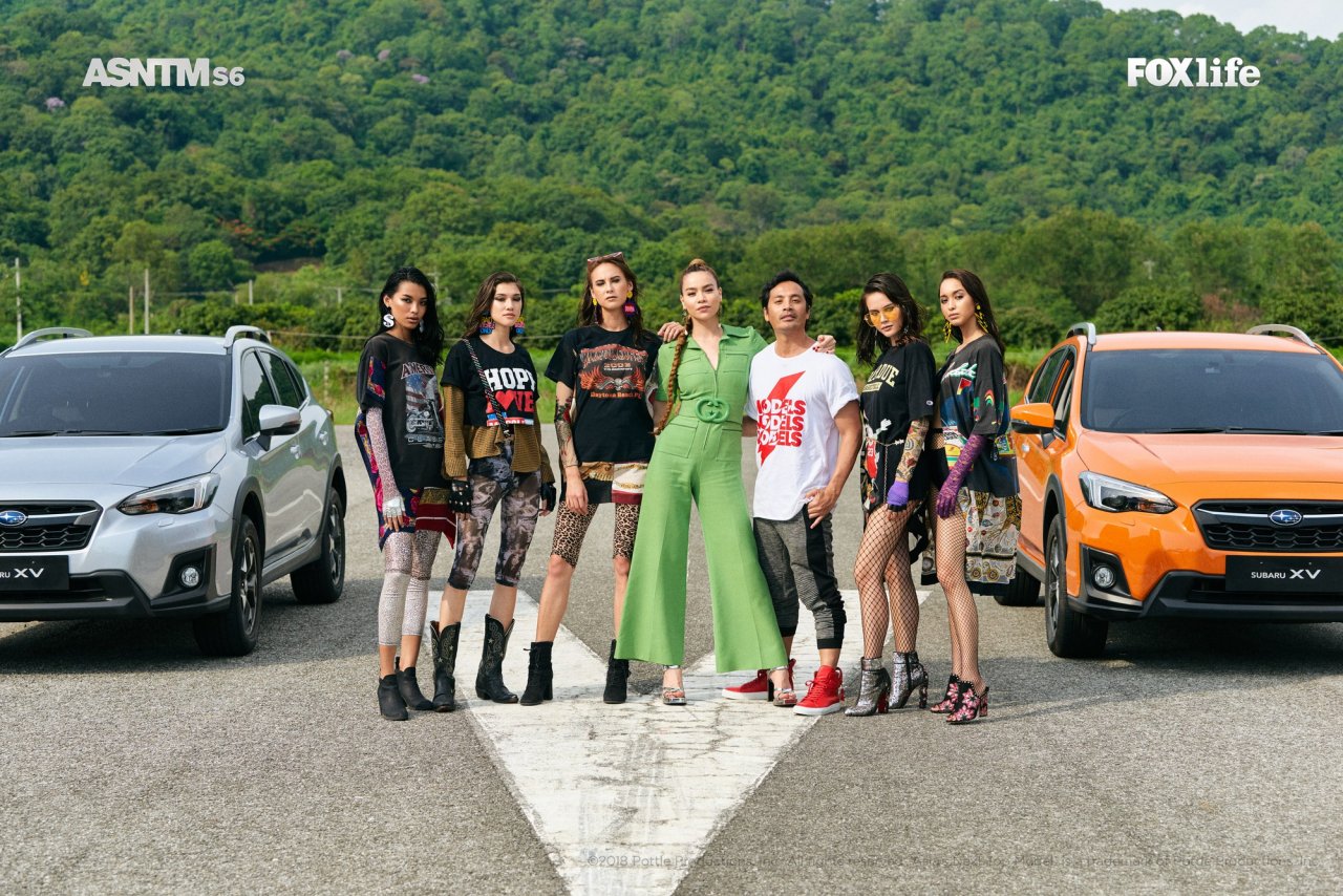 ho-ngoc-ha-the-hien-dang-cap-nu-hoang-giai-tri-khien-giam-khao-asias-next-top-model-danh-loi-khen-ngoi