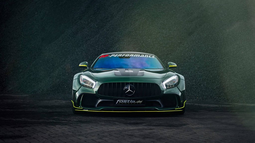 mercedes-amg-gt-mang-biet-danh-quai-thu-dia-nguc-xanh